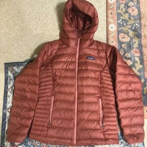 Patagonia down hoodie